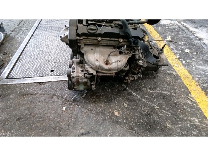 Motor PEUGEOT 307 2001