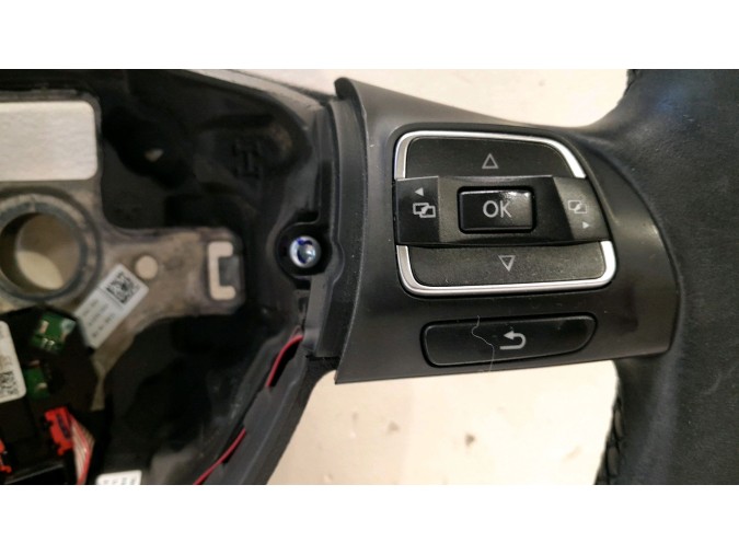 VOLANTE VOLKSWAGEN TIGUAN NEGRO 42150