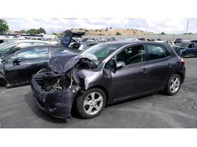 VOLANTE TOYOTA AURIS 2011