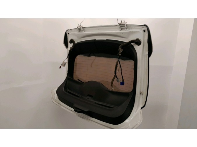 PORTON TRASERO VOLVO V40 BLANCO 2013