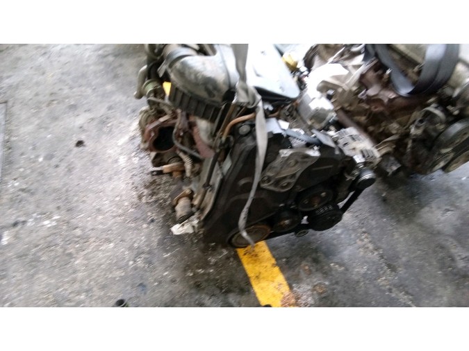 MOTOR CON ACCESORIOS Y CAJA DE CAMBIOS RENAULT SCÉNIC 2002