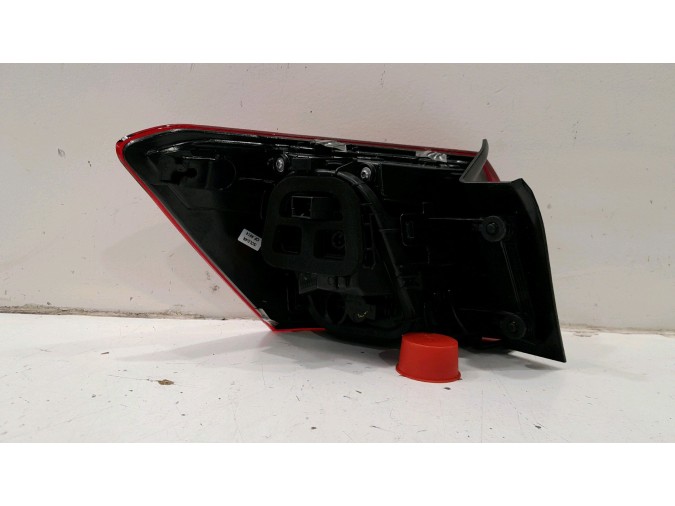 PILOTO TRASERO DERECHO EXTERIOR SEAT ARONA 2023