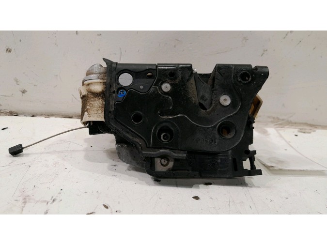 CERRADURA PUERTA DELANTERA IZQUIERDA SEAT ALTEA 2006