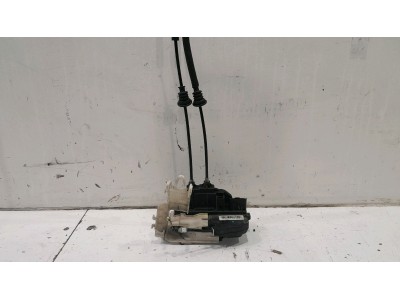 CERRADURA PUERTA DELANTERA DERECHA HYUNDAI I30 2010