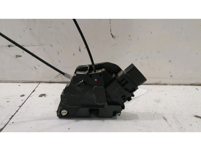CERRADURA PUERTA TRASERA IZQUIERDA MAZDA 3 2007
