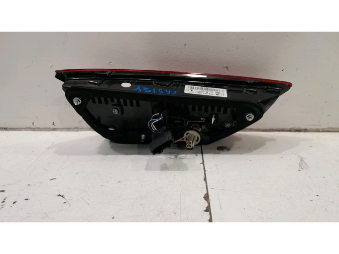 PILOTO TRASERO DERECHO INTERIOR SEAT LEON 2017