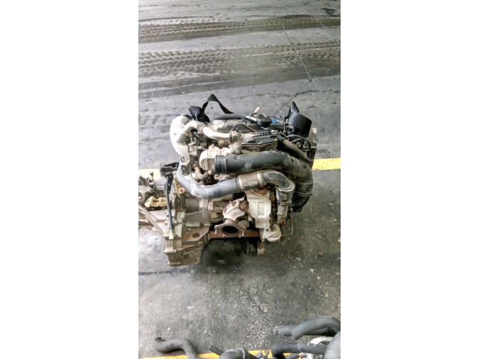 MOTOR CON ACCESORIOS Y CAJA DE CAMBIOS RENAULT MÉGANE 40267