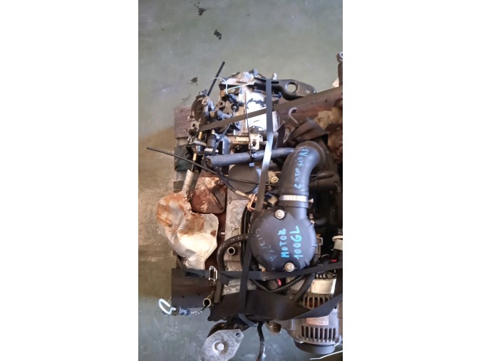 MOTOR CON ACCESORIOS Y CAJA DE CAMBIOS SEAT IBIZA 2000