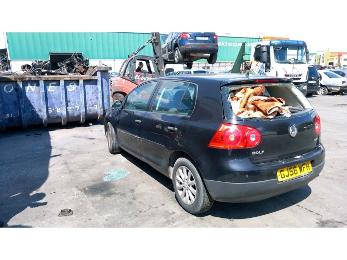 Consola tablero instrumentos VOLKSWAGEN GOLF
