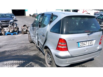 VARIOS C1 MERCEDES A 140 2004
