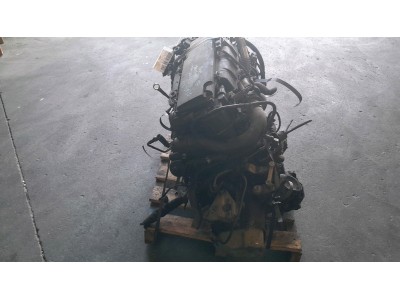 MOTOR CON ACCESORIOS Y CAJA DE CAMBIOS PEUGEOT 207 2007