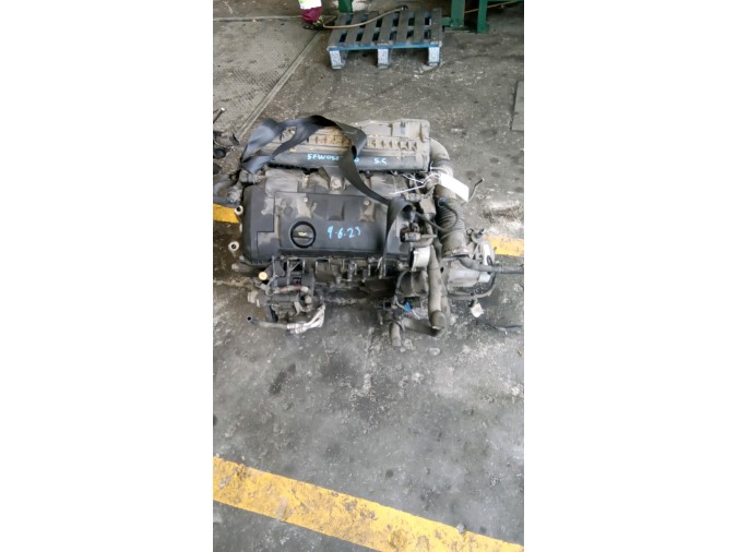 MOTOR CON ACCESORIOS Y CAJA DE CAMBIOS PEUGEOT 308 39962