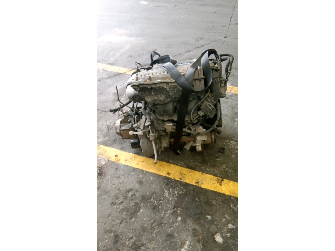 MOTOR CON ACCESORIOS Y CAJA DE CAMBIOS PEUGEOT 308 39962