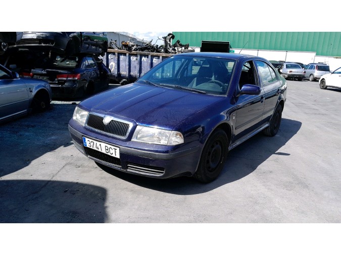 Intercooler SKODA OCTAVIA 2000