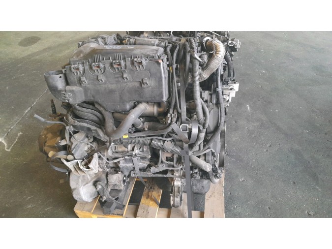 MOTOR CON ACCESORIOS Y CAJA DE CAMBIOS CITROEN C4 2006