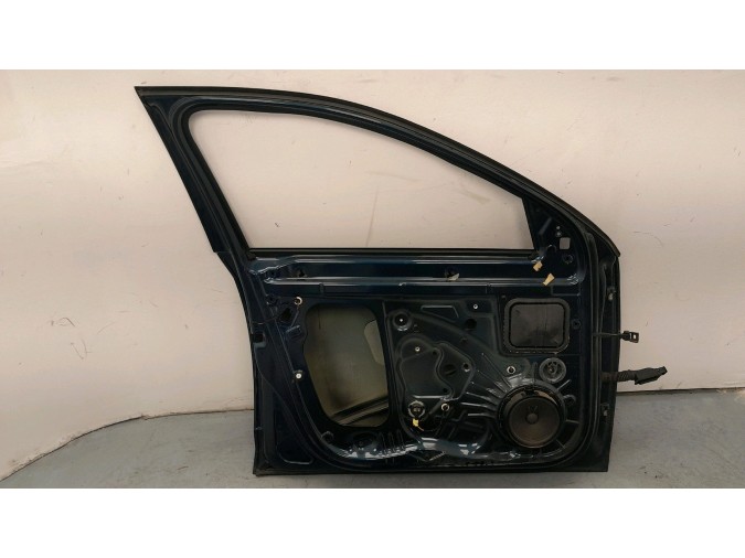 PUERTA DELANTERA IZQUIERDA SKODA OCTAVIA AZUL 2013