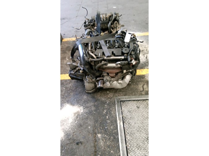 MOTOR CON ACCESORIOS Y CAJA DE CAMBIOS PEUGEOT 407 38434