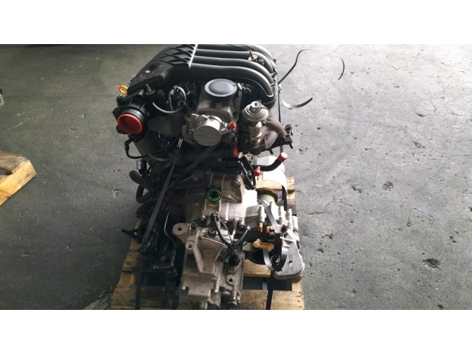 MOTOR CON ACCESORIOS Y CAJA DE CAMBIOS SEAT IBIZA