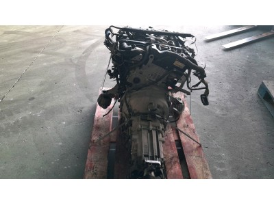 MOTOR CON ACCESORIOS Y CAJA DE CAMBIOS BMW 118D 39224