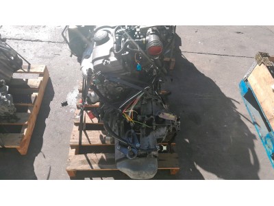 MOTOR CON ACCESORIOS Y CAJA DE CAMBIOS PEUGEOT 206 2000