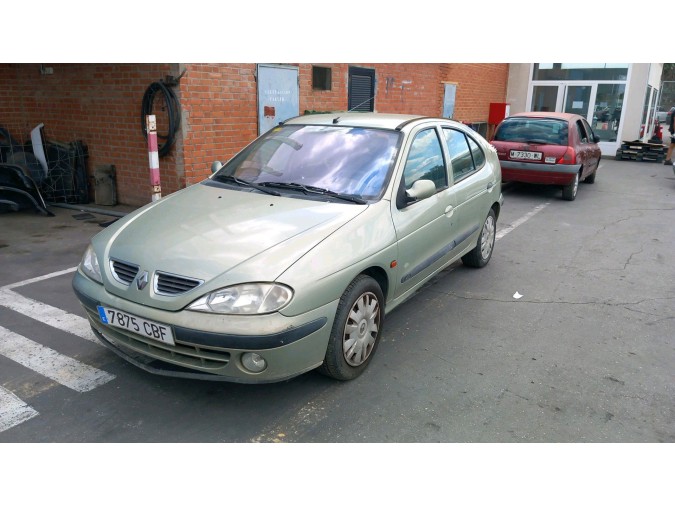 ELEVALUNAS DELANTERO DERECHO RENAULT MÉGANE 2002