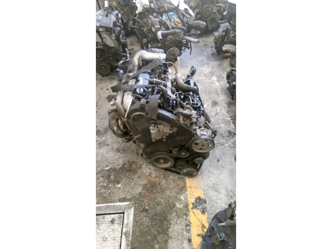MOTOR CON ACCESORIOS Y CAJA DE CAMBIOS PEUGEOT 406 2003