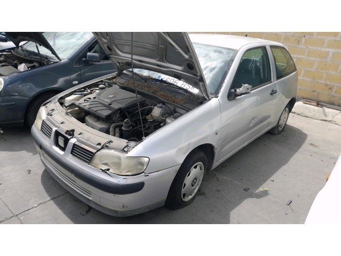 Cerradura guantera SEAT IBIZA 2002