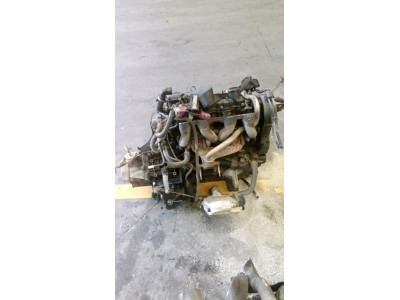 MOTOR CON ACCESORIOS Y CAJA DE CAMBIOS PEUGEOT 206 1998