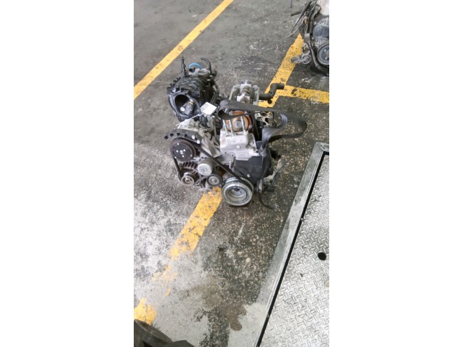 MOTOR CON ACCESORIOS SIN CAJA DE CAMBIOS FIAT 500 2018