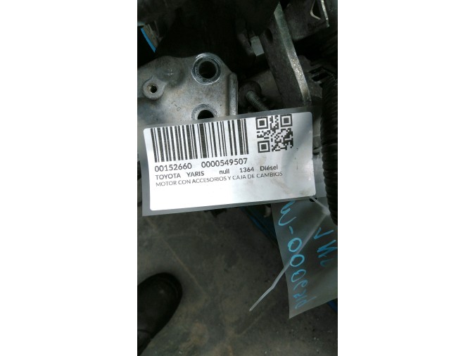 MOTOR CON ACCESORIOS Y CAJA DE CAMBIOS TOYOTA YARIS 37379