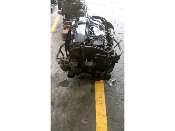 MOTOR CON ACCESORIOS Y CAJA DE CAMBIOS FORD MONDEO 37826