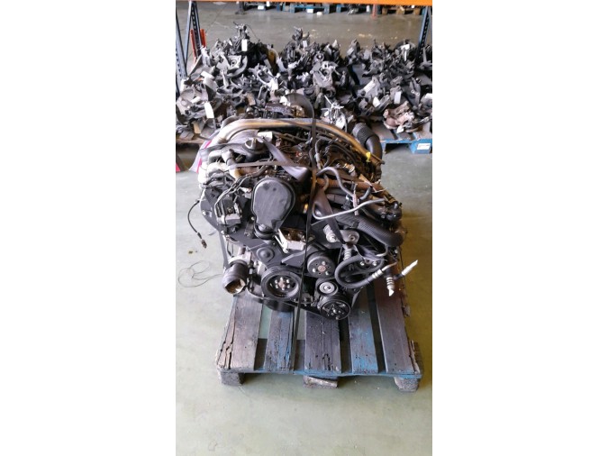 MOTOR CON ACCESORIOS Y CAJA DE CAMBIOS PEUGEOT 407 2010
