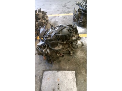MOTOR CON ACCESORIOS Y CAJA DE CAMBIOS CITROEN XSARA