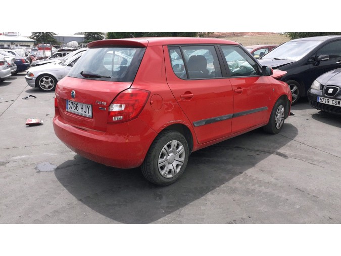 MANDO ELEVALUNAS DELANTERO DERECHO SKODA FABIA 2012
