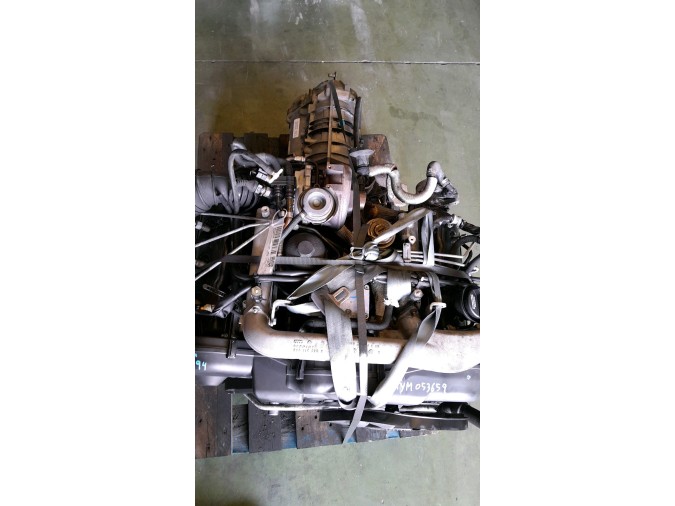 MOTOR SKODA SUPERB 2003