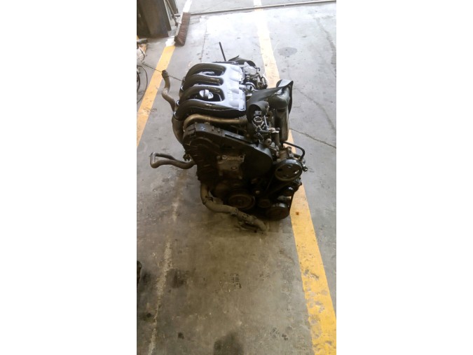MOTOR CON ACCESORIOS Y CAJA DE CAMBIOS CITROEN XSARA 36494