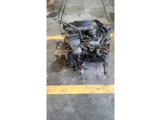 MOTOR CON ACCESORIOS Y CAJA DE CAMBIOS PEUGEOT 106 1997