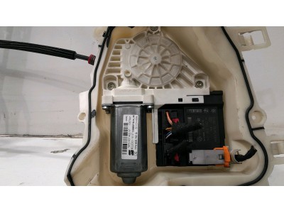 ELEVALUNAS DELANTERO DERECHO SEAT ALTEA 2000