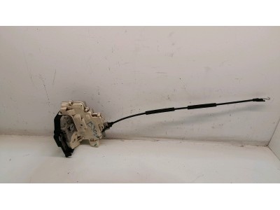 CERRADURA PUERTA TRASERA DERECHA SEAT LEON 2009