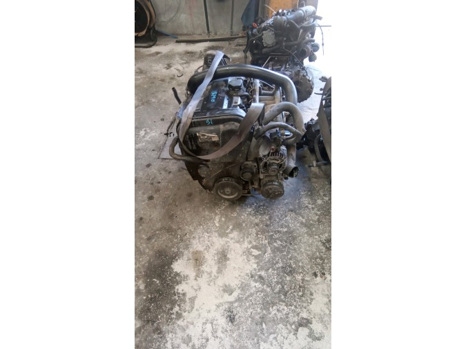 MOTOR CON ACCESORIOS SIN CAJA DE CAMBIOS VOLVO S60