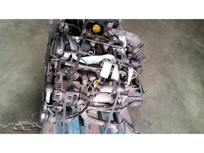 MOTOR CON ACCESORIOS Y CAJA DE CAMBIOS HYUNDAI ELANTRA 2004