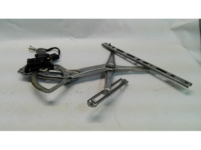 ELEVALUNAS DELANTERO DERECHO MERCEDES CLK 2000
