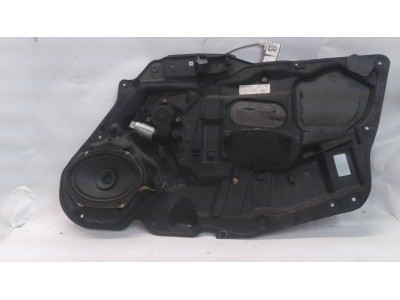 ELEVALUNAS DELANTERO DERECHO MAZDA 6 2002