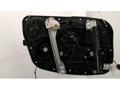 ELEVALUNAS DELANTERO DERECHO HYUNDAI I30 2015