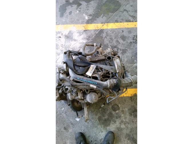 MOTOR CON ACCESORIOS Y CAJA DE CAMBIOS OPEL ASTRA 2005