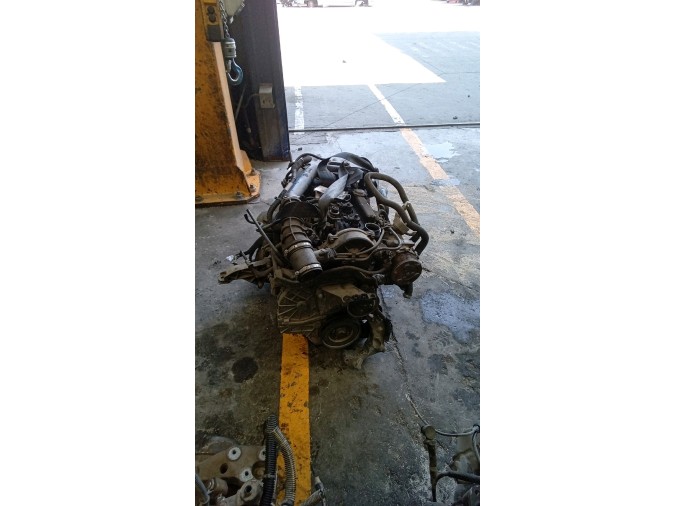 MOTOR CON ACCESORIOS Y CAJA DE CAMBIOS OPEL ASTRA 2005