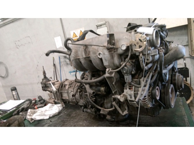 MOTOR CON ACCESORIOS Y CAJA DE CAMBIOS MAZDA MX5 1999