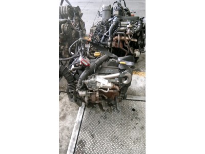MOTOR CON ACCESORIOS SIN CAJA DE CAMBIOS RENAULT MODUS 2010