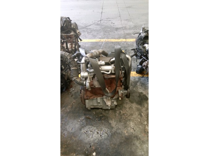MOTOR CON ACCESORIOS SIN CAJA DE CAMBIOS RENAULT CLIO 2008