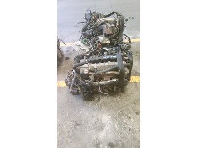 MOTOR CON ACCESORIOS Y CAJA DE CAMBIOS CITROEN XSARA PICASSO 2002